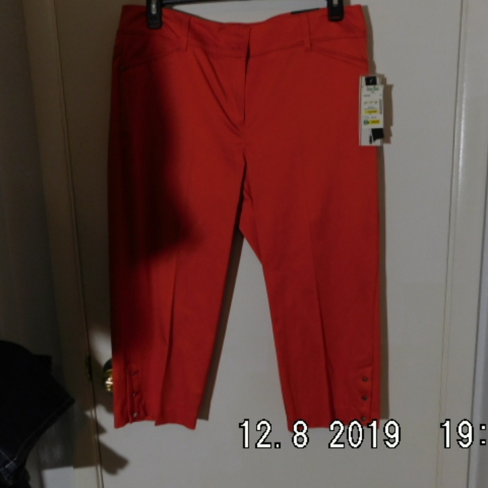 Orange crop pant size 14